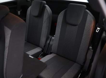 Peugeot - 5008