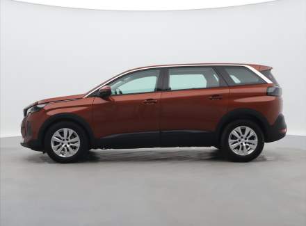 Peugeot - 5008