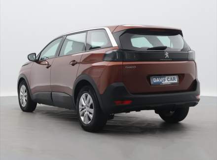 Peugeot - 5008
