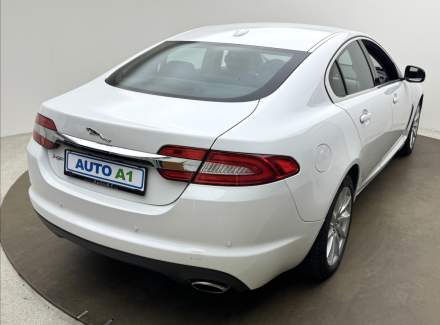 Jaguar - XF