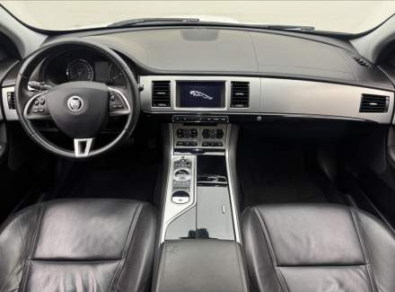 Jaguar - XF