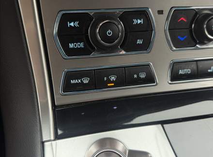 Jaguar - XF