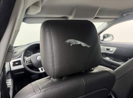 Jaguar - XF