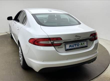 Jaguar - XF