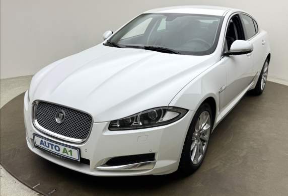 Jaguar - XF