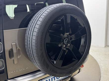 Land Rover - Defender