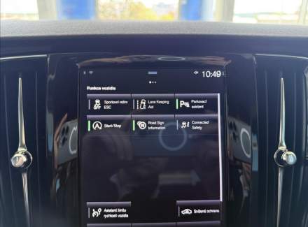 Volvo - V90