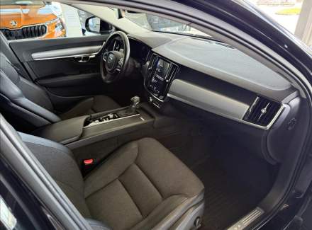 Volvo - V90