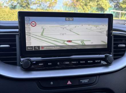 Kia - XCeed