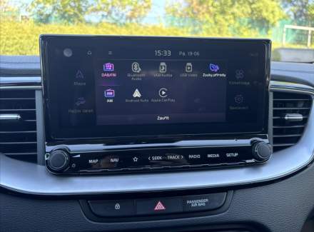 Kia - XCeed