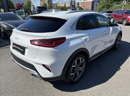 Kia - XCeed