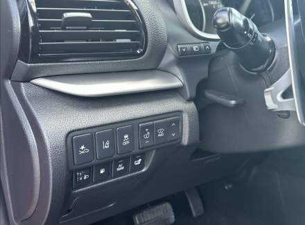 Mitsubishi - Eclipse Cross