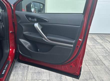 Mitsubishi - Eclipse Cross