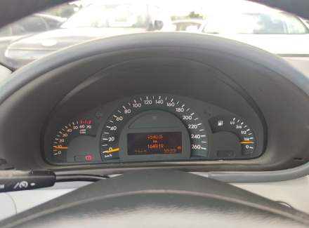 Mercedes-Benz - C-class