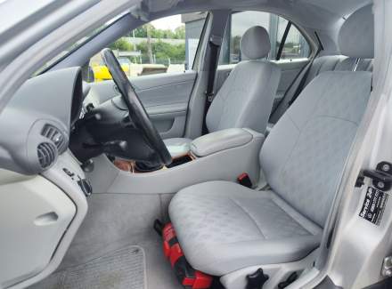 Mercedes-Benz - C-class