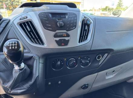 Ford - Tourneo Custom