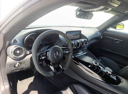 Mercedes-Benz - AMG GT