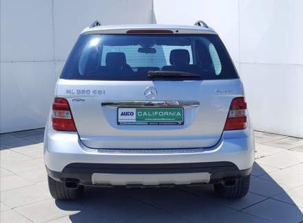 Mercedes-Benz - M-class