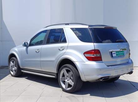 Mercedes-Benz - M-class