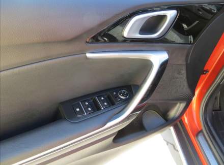 Kia - XCeed