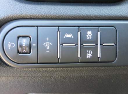 Kia - XCeed