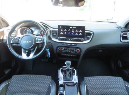 Kia - XCeed