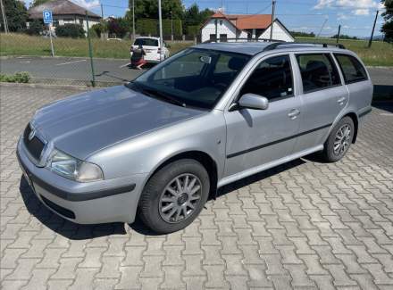 Škoda - Octavia
