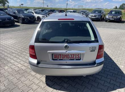 Škoda - Octavia
