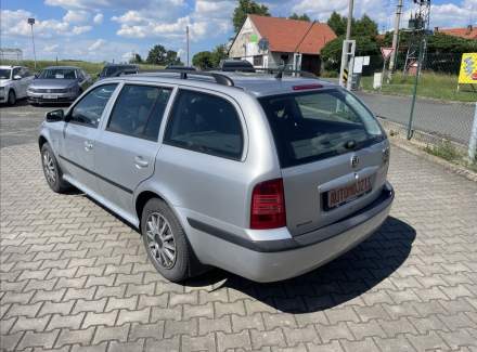 Škoda - Octavia