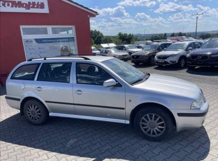Škoda - Octavia