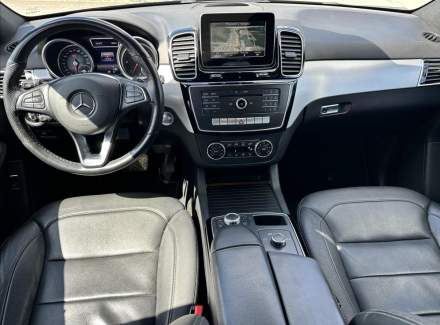Mercedes-Benz - GLE