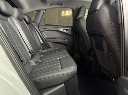 Audi - Q4 e-tron