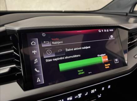 Audi - Q4 e-tron