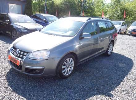 Volkswagen - Golf