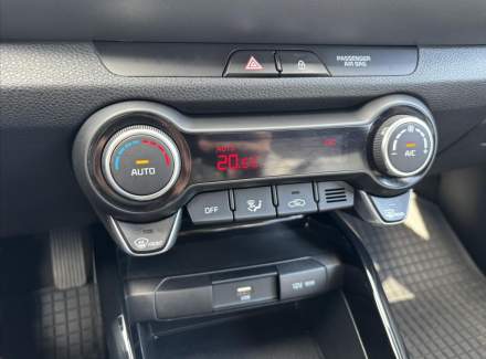Kia - Stonic