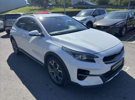 Kia - XCeed