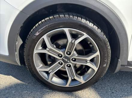 Kia - XCeed