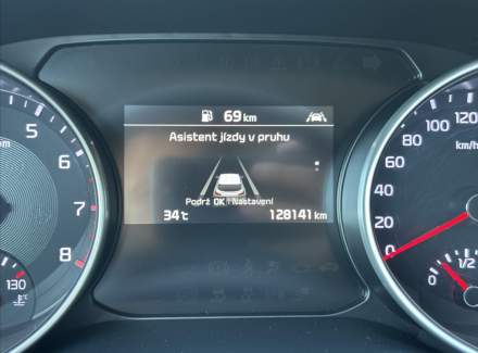 Kia - XCeed