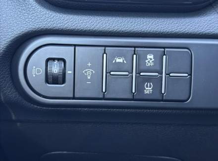 Kia - XCeed