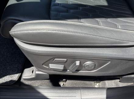 Kia - Sorento