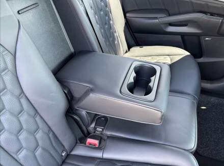 Kia - Sorento