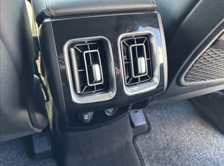 Kia - Sorento