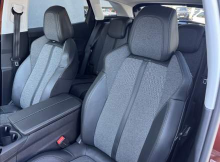 Peugeot - 3008