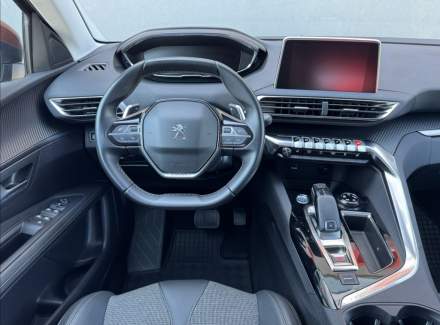 Peugeot - 3008