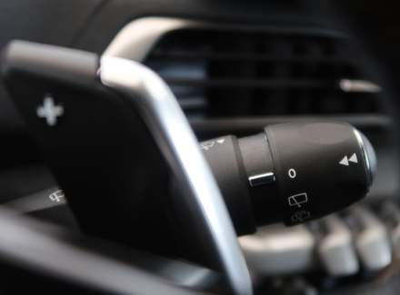 Peugeot - 5008