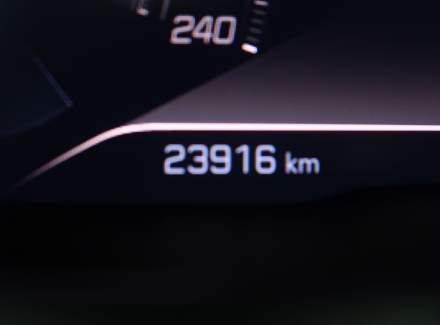 Peugeot - 5008