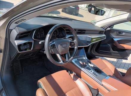 Audi - A6