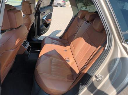 Audi - A6