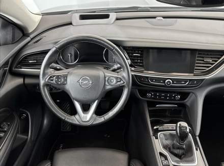 Opel - Insignia