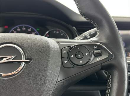 Opel - Insignia